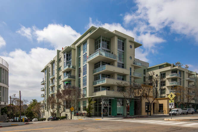 Property main image